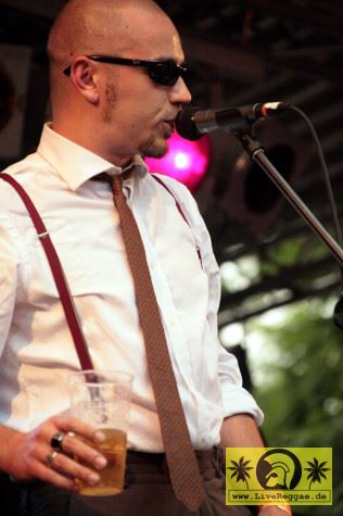 The One Droppers (I) This Is Ska Festival - Wasserburg, Rosslau - 27. Juni 2009 (17).jpg